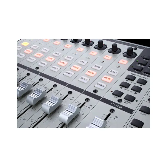 Mackie MCU PRO Control Universal PRO Silver-4