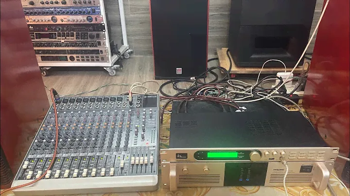 Bộ phối ghép mixer mackie 1642vlz3 với vang số bãi x12 cho chất âm chuyên nghiệp
