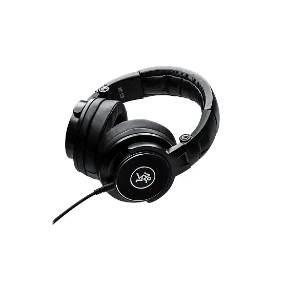 Mackie MC-150 Black-2